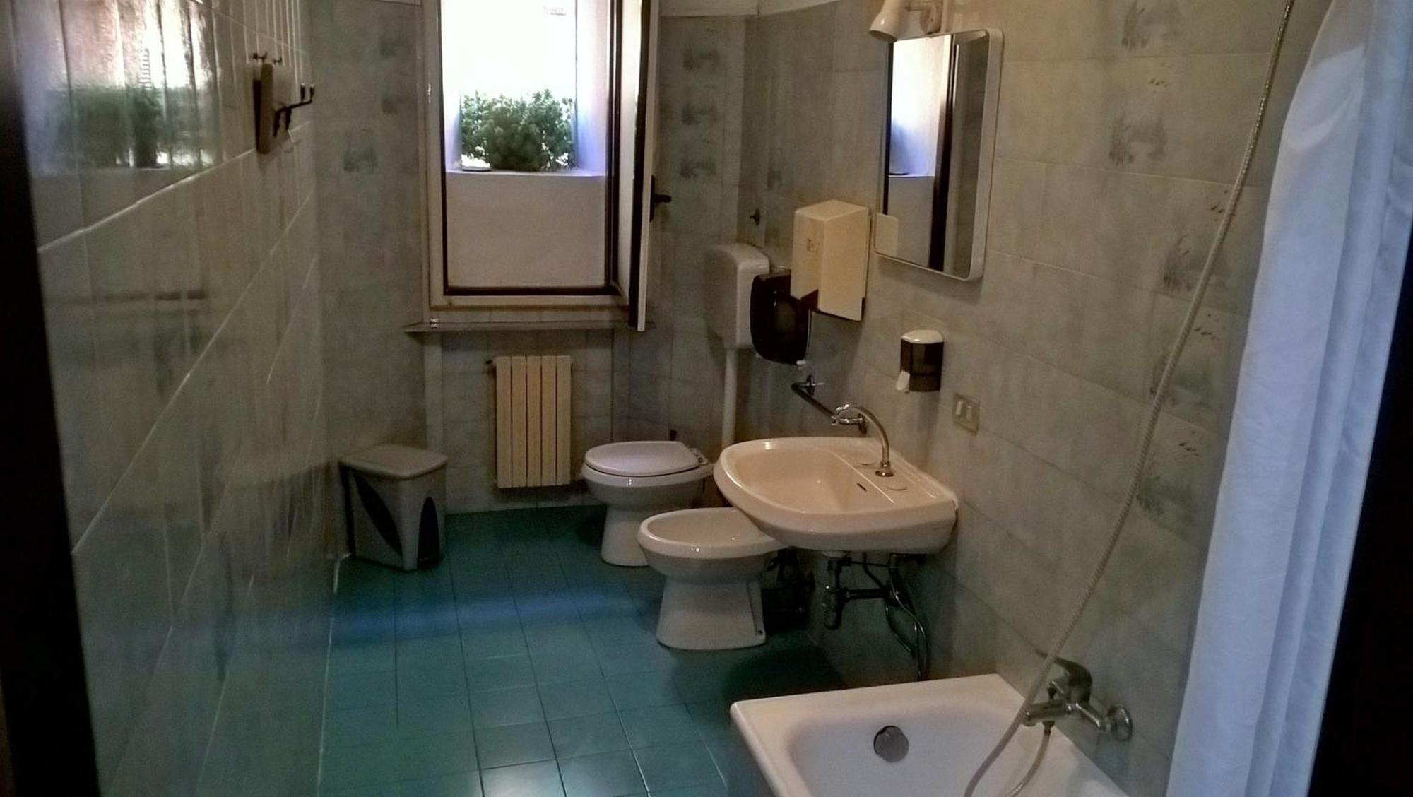 Hotel Del Sole Milánó Szoba fotó