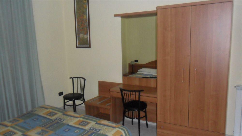 Hotel Del Sole Milánó Kültér fotó